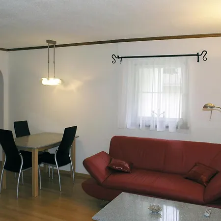 6303 Komplett Renoviertes Und Stilvolles Zum Wohlfuehlen Apartamento Vulpera